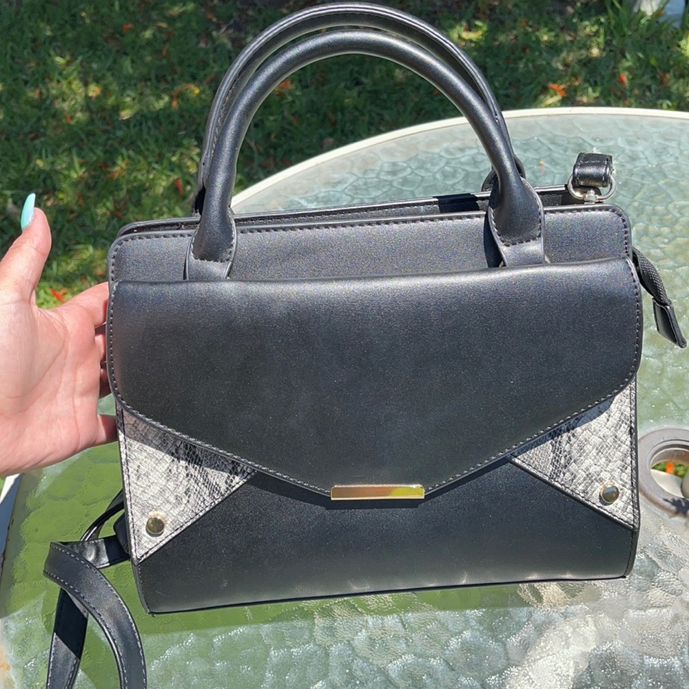 Black Purse/Crossbody